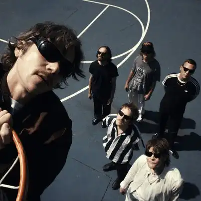 Cage_The_Elephant
